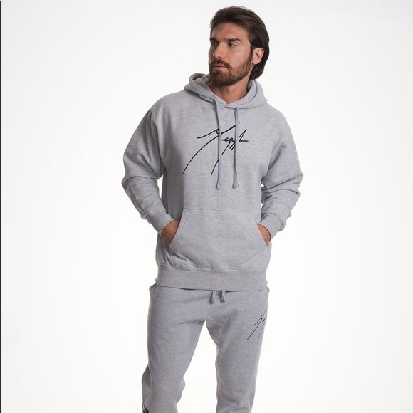 Mega Signature Sweatsuit - Picture 2 of 5